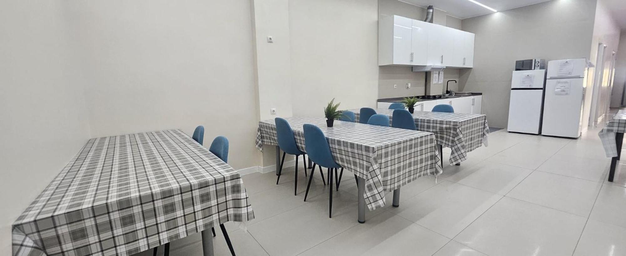 Hostel Sofia Мадрид Экстерьер фото