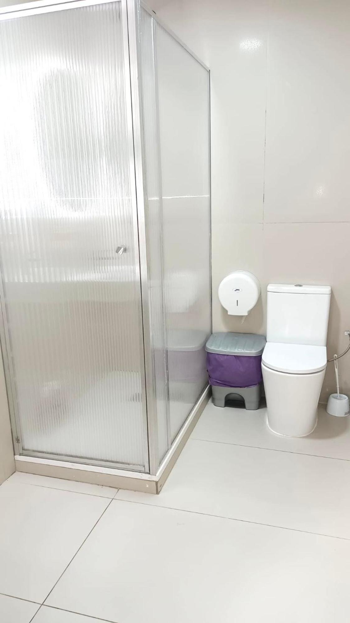 Hostel Sofia Мадрид Экстерьер фото